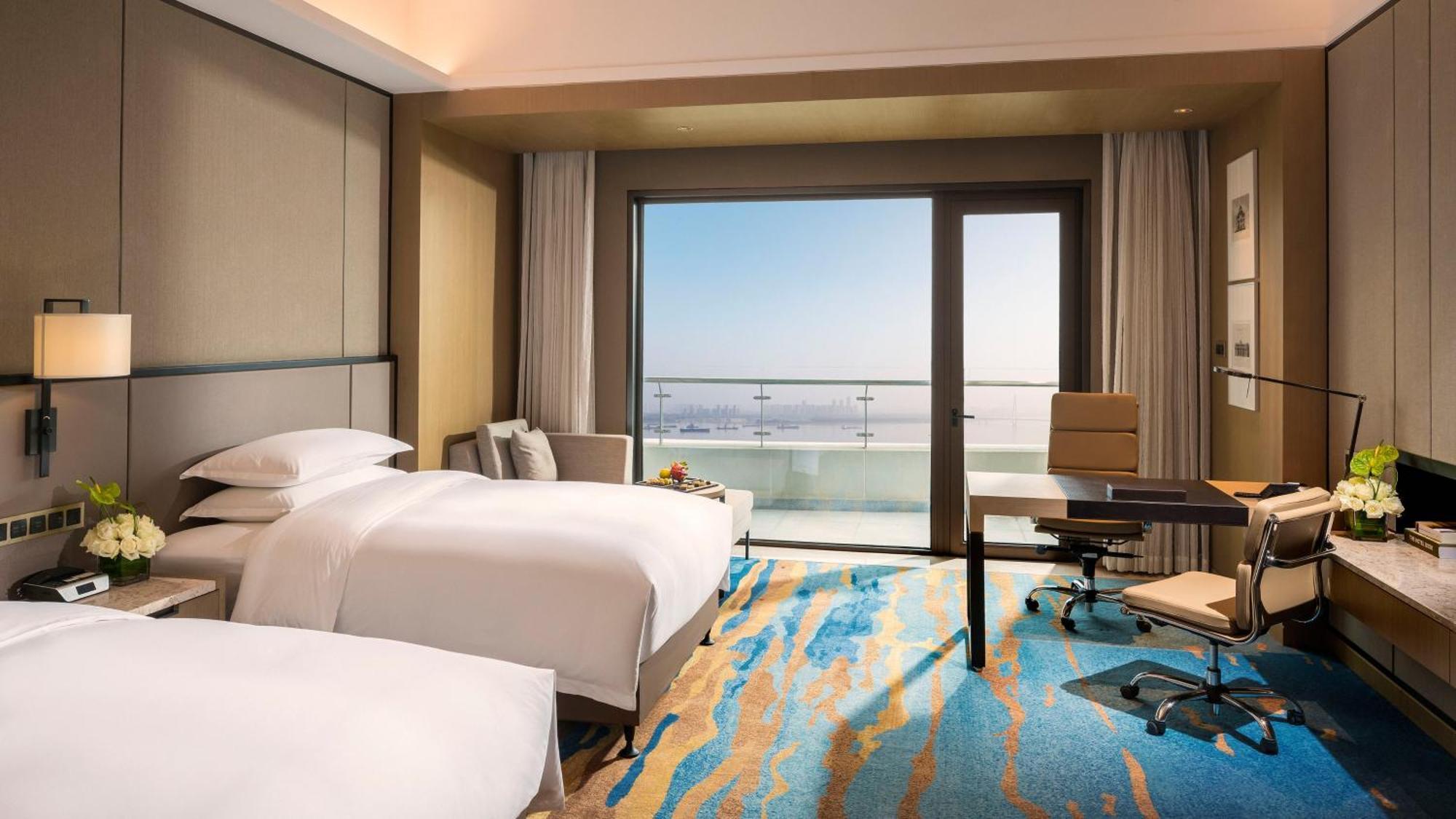 Intercontinental Wuhan By Ihg - Yangtze River View Dış mekan fotoğraf