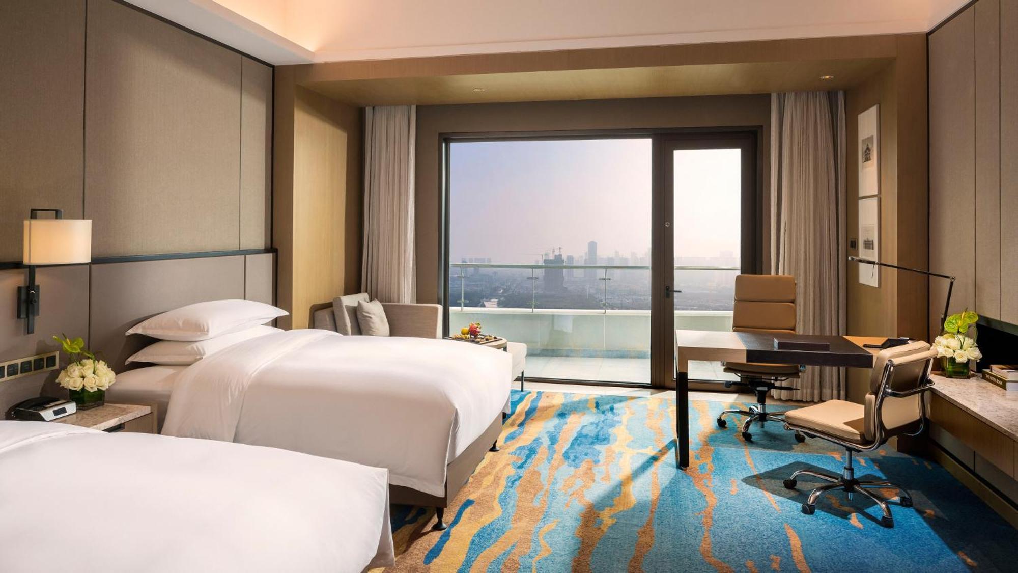 Intercontinental Wuhan By Ihg - Yangtze River View Dış mekan fotoğraf